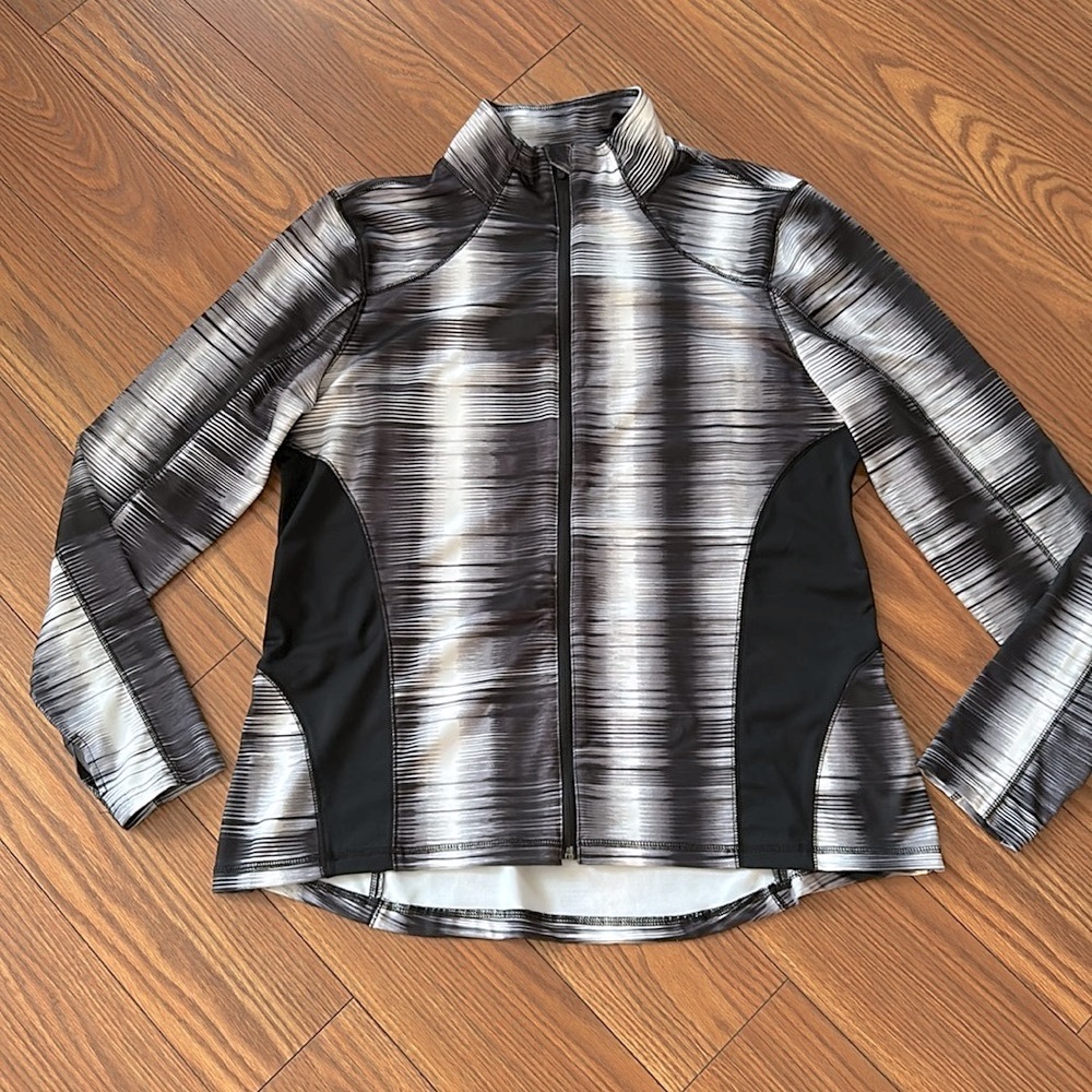 TekGrear - Drytex woman’s Black and Gray Striped Zip-Up Athletic jacket size XL - Picture 12 of 12
